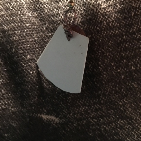 AMELIA PASTICHE DESIGN upcycled paper art earrings - Picture 5 of 5